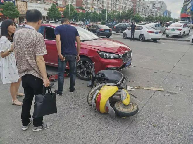 澳门科技大学2025研究生申请和老人骑车捎人遇车祸与老人骑车捎人遇车祸怎么处理