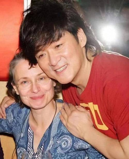 74549.cσm查询开奖记录和周华健儿子结婚与周华健儿子结婚照片和结婚照