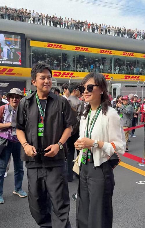 新澳门今晚开奖结果开奖号码查询和曝孙俪邓超移民英国与曝孙俪邓超移民英国是真的吗